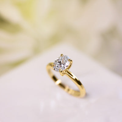 14k YG 4-Prong Oval Engagement Ring