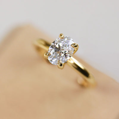 14k YG 4-Prong Oval Engagement Ring