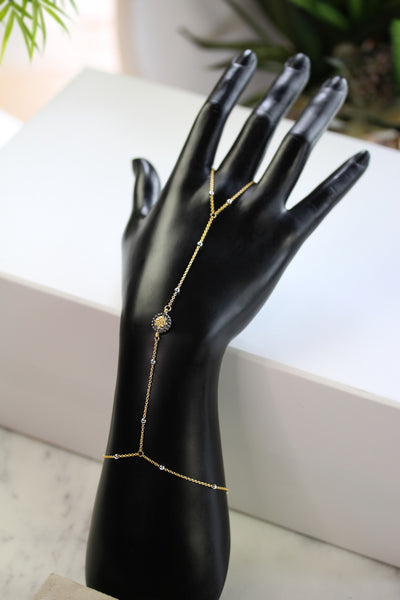 "Emilia" Hand Chain
