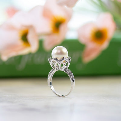 South Sea Pearl & Topaz Ring-341475