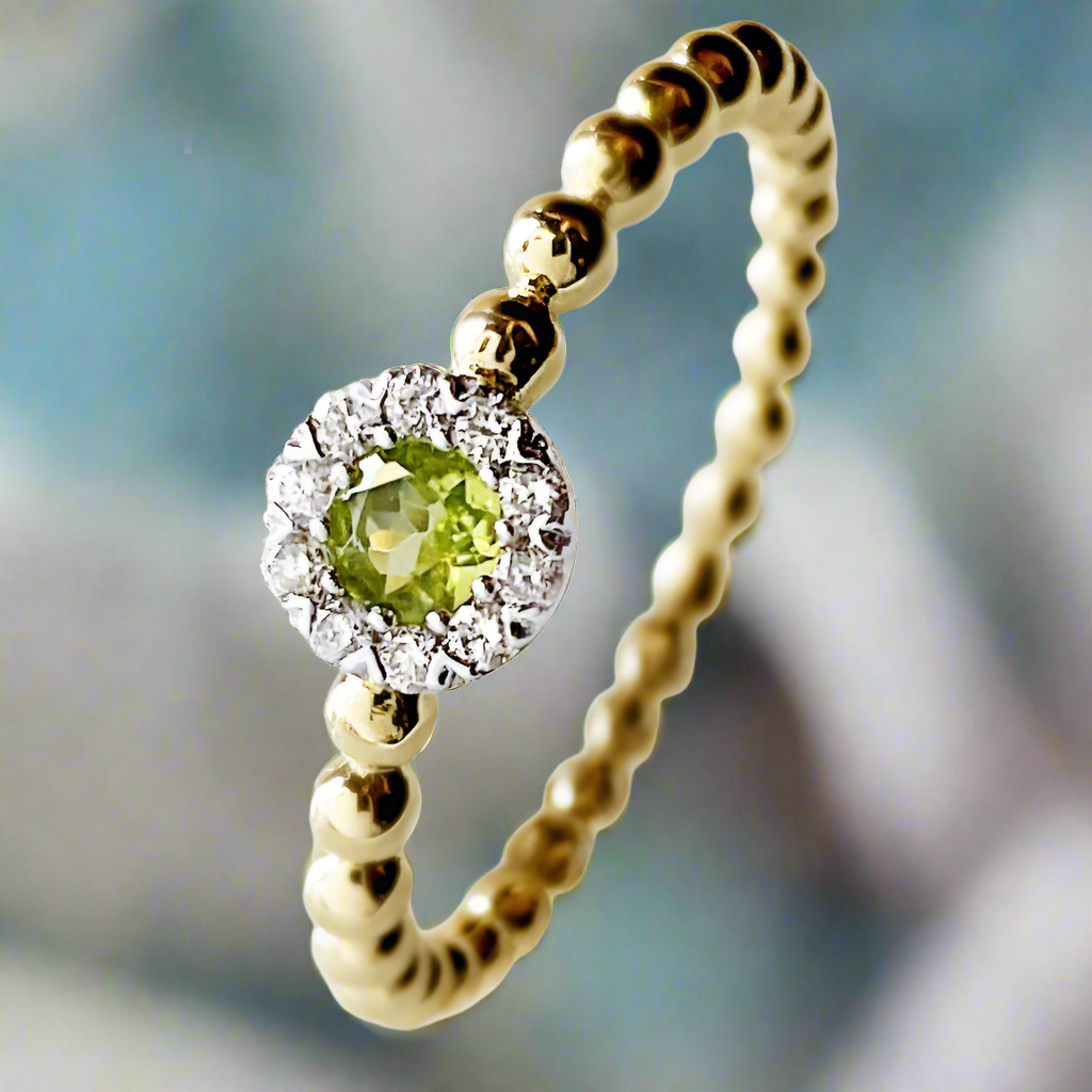 14kt Two Tone Beaded Band w/ 0.082 CT Round Dia, 0.153 CT Peridot Ring, Size 7.5