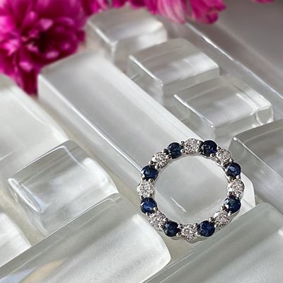 14k WG, 0.253 CT Dia, 0.361 CT Round Sapphire Pendant