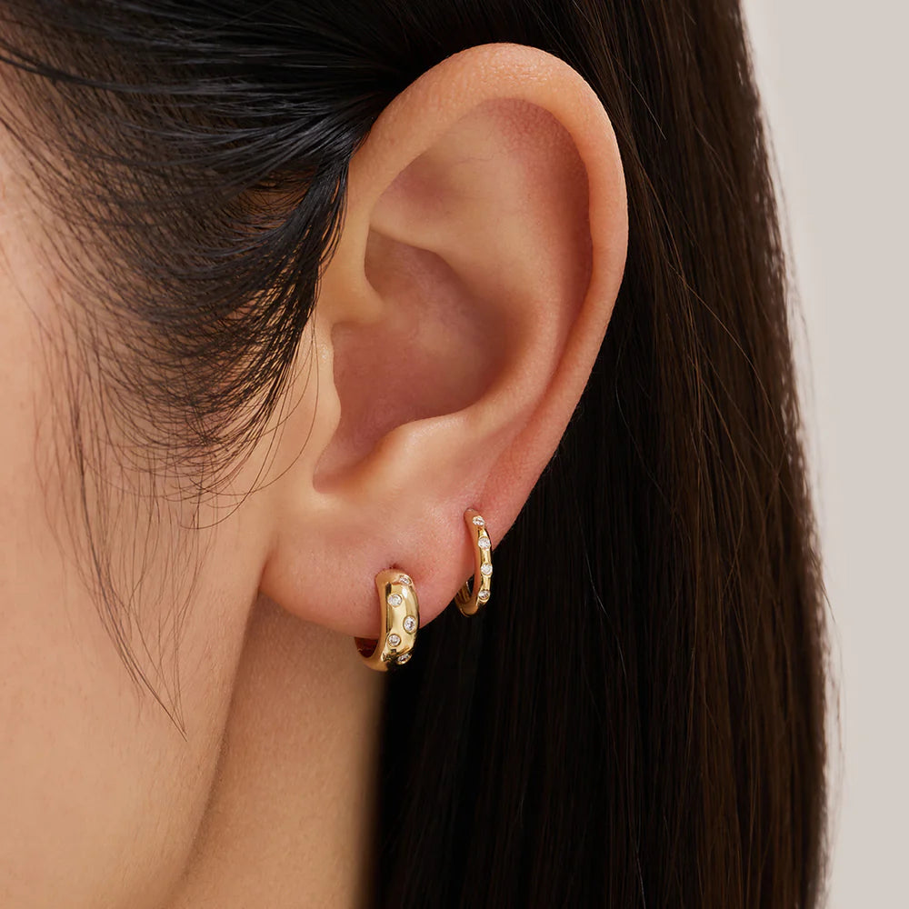CAMELIA | Lab Grown Diamond Wide Huggie Hoop