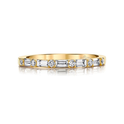 Parade Alternating Round & Baguette Diamond Band