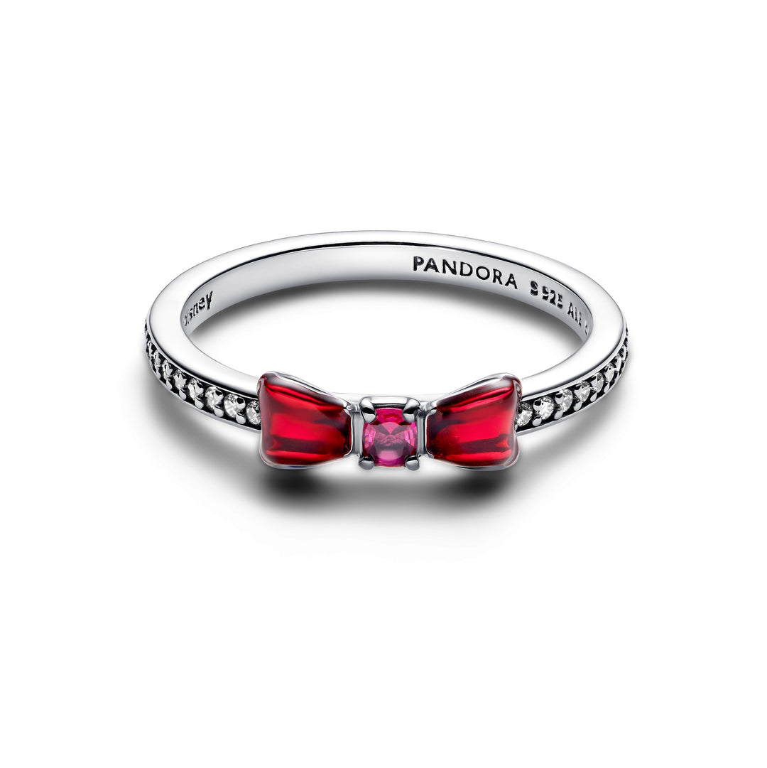 Pandoraレザーブレスレット disneyコラボ 白雪姫 スノーホワイト