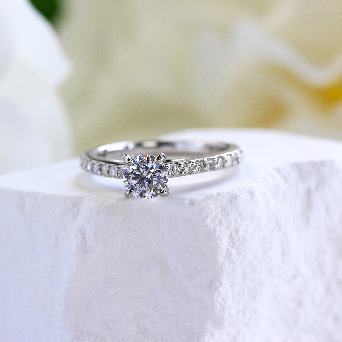 LC - 0.73 CT, 14KW Round Diamond Engagement Ring – Elisa Ilana