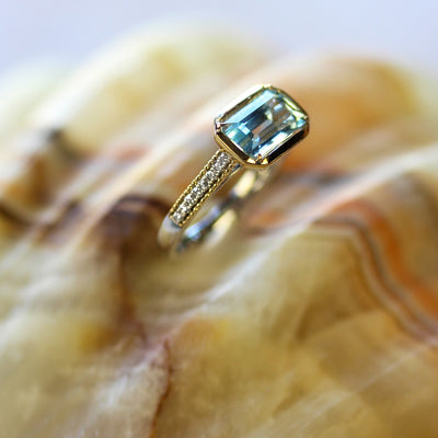 14KYW Emerald Cut Aquamarine & Diamond Ring