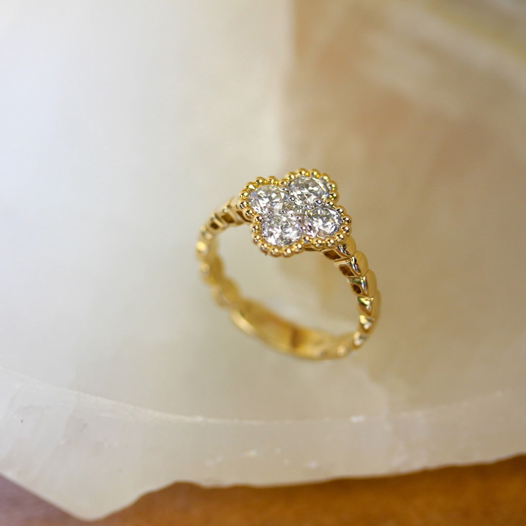 14KY 1.29 CT Diamond Flower Ring