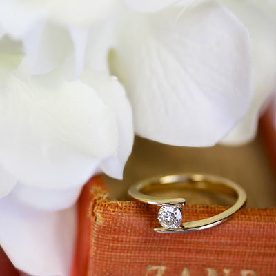 14KY Split Shank .30CT Diamond Ring
