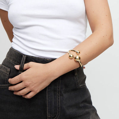 Ser Intrépida (Fearless) Cuff Bracelet