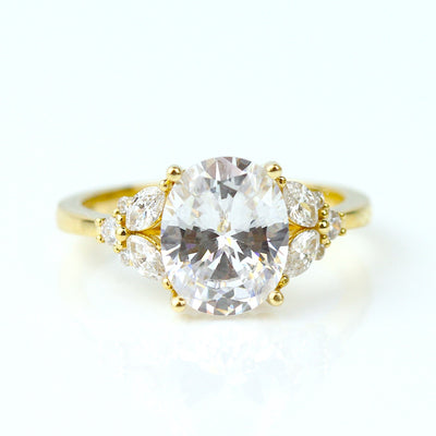 Parade 14k YG 10x8 Oval Center Diamond Engagement Ring