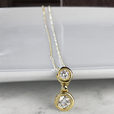 14k YG, 0.65 CT Dia Double Station Pendant, 18" Chain