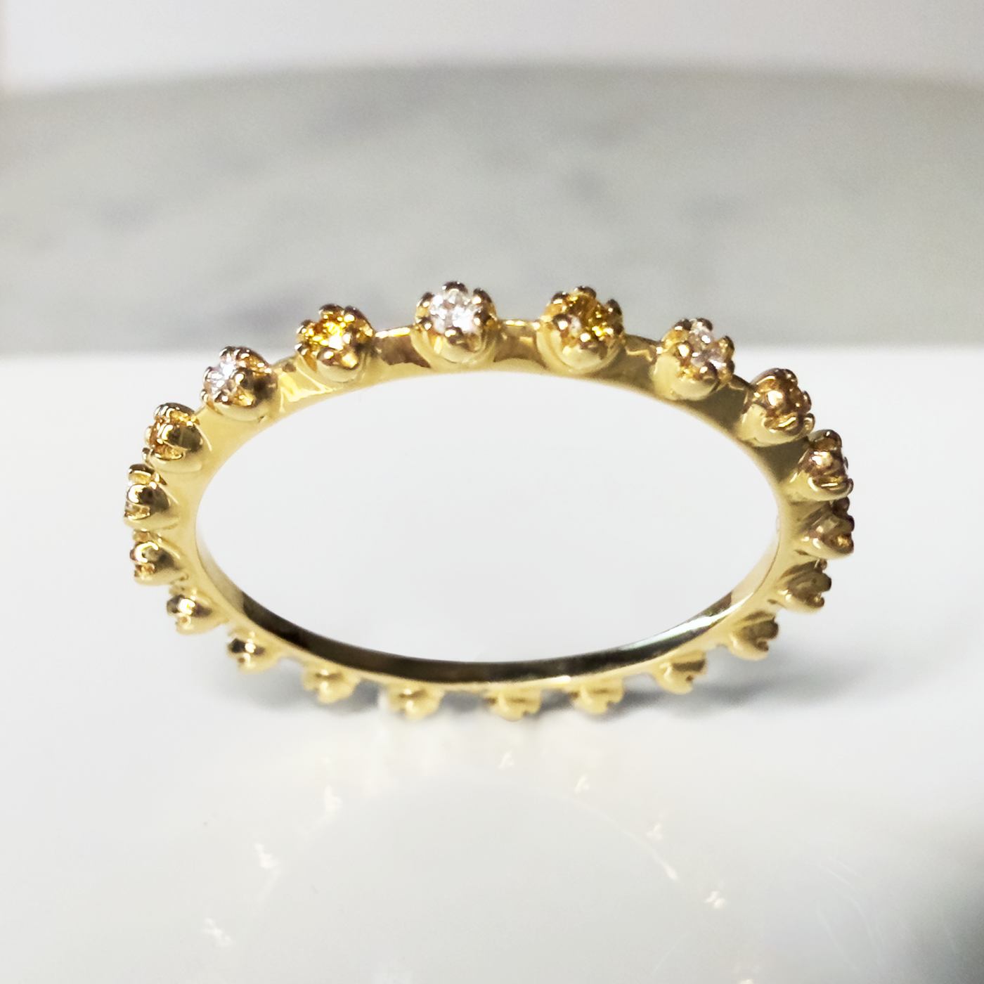 Parade 18k YG Alternating Eternity Band