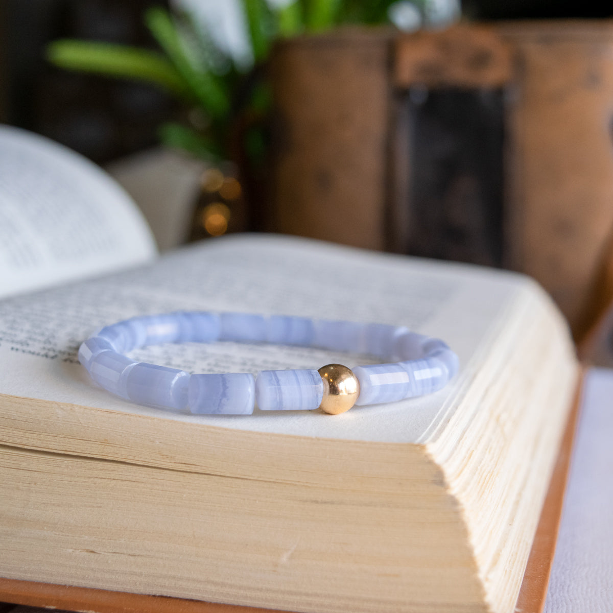Blue Lace Agate Stretch Bracelet
