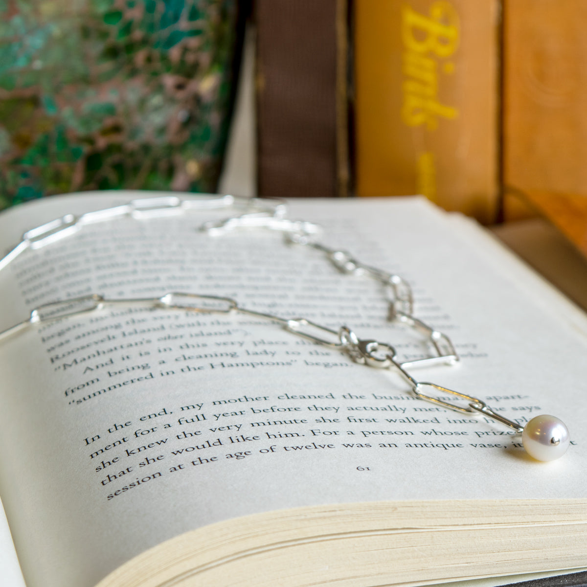 Adjustable Paperclip Chain Pearl Drop Necklace