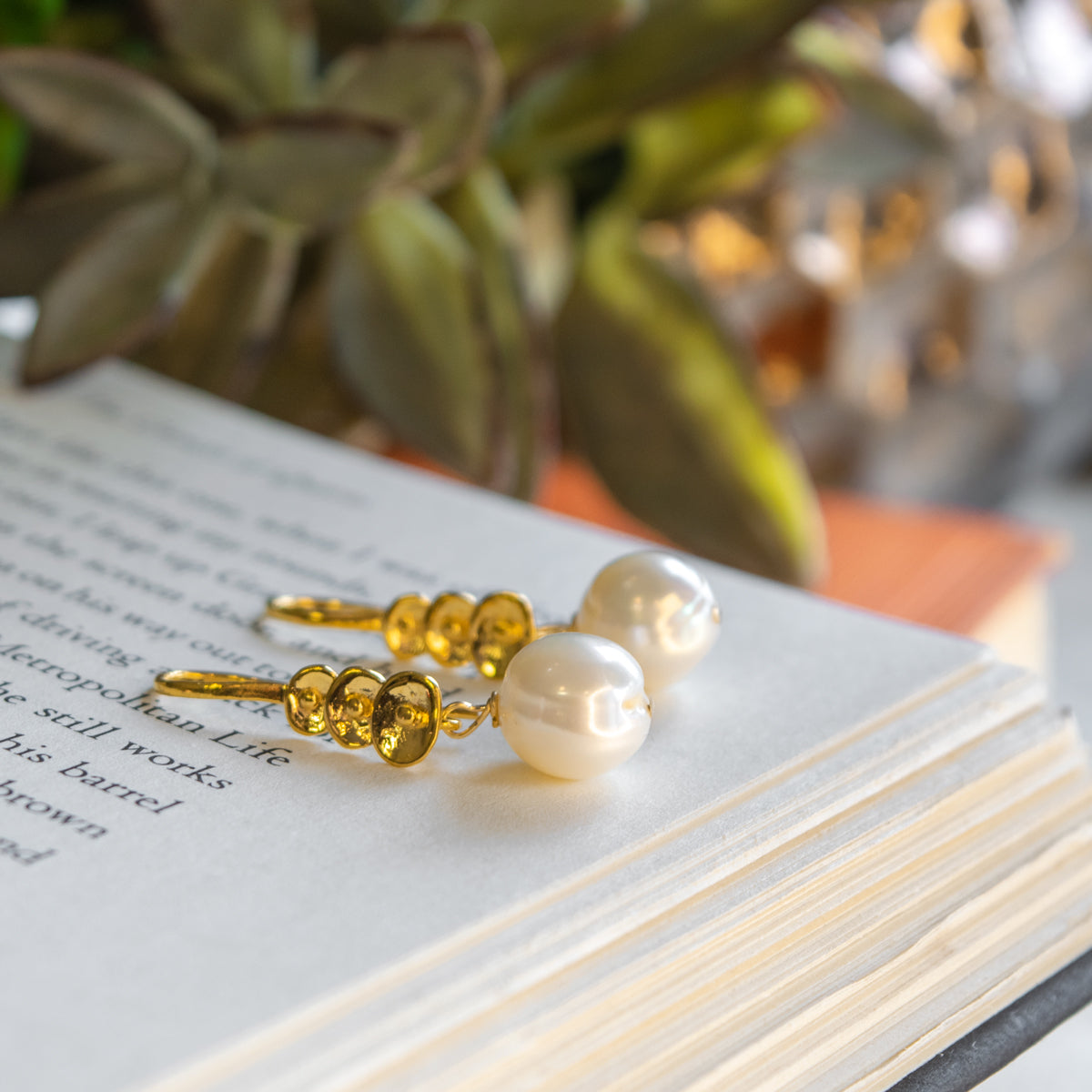 18KT Gold Vermeil & Freshwater Pearl Earrings