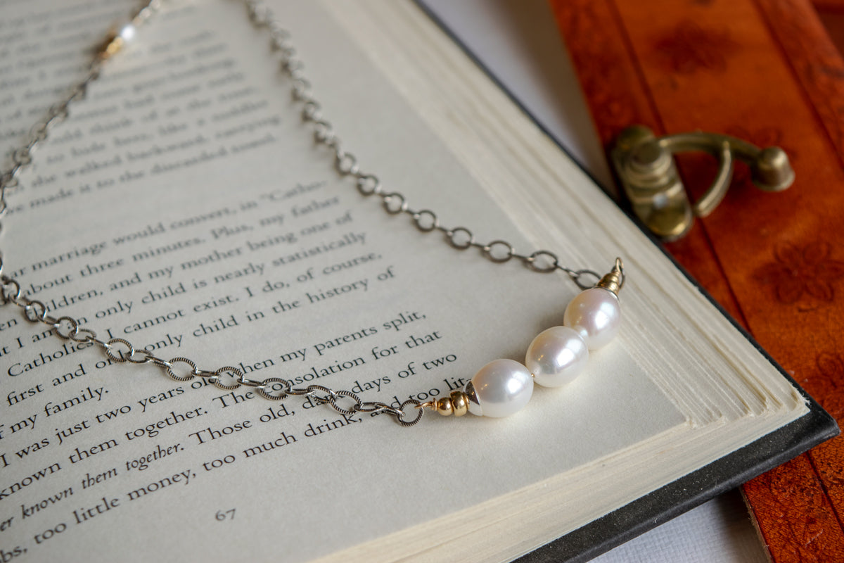Pearl & Two Tone Necklace