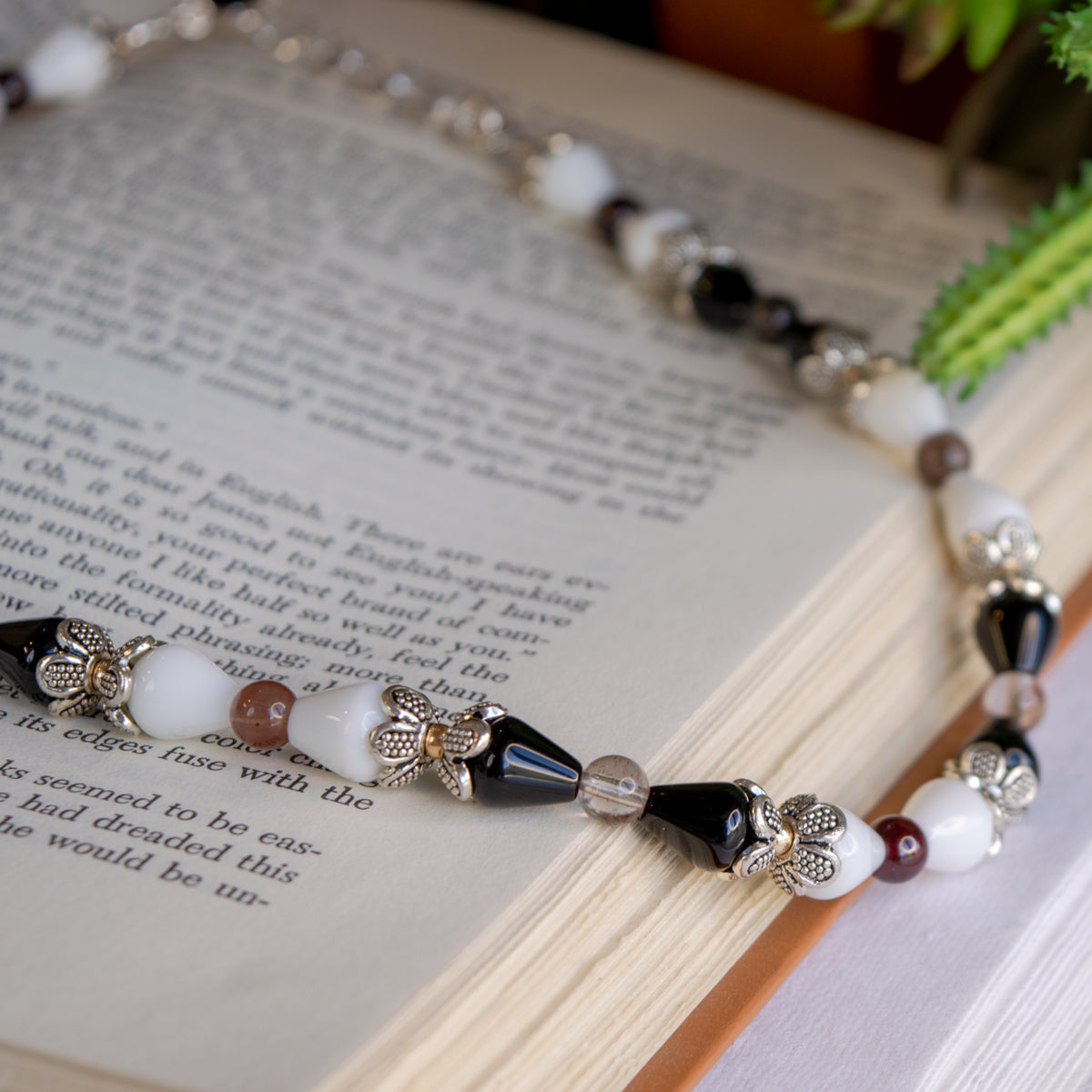 Black Agate & White Quartz Necklace