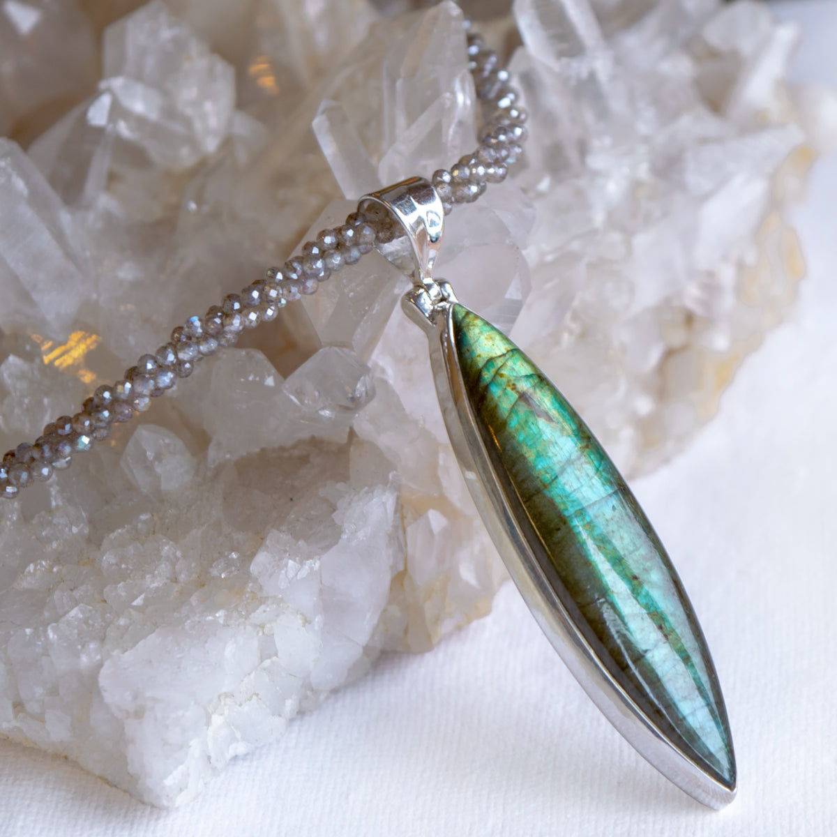 Spectrolite Pendant