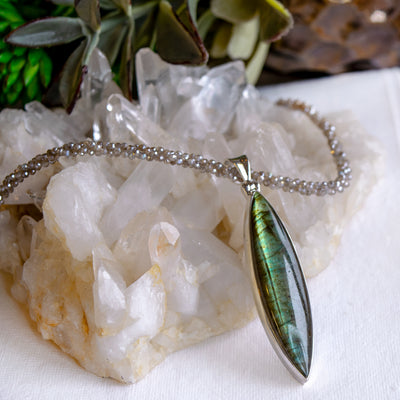 Spectrolite Pendant
