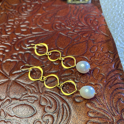 22KT Gold Vermeil Freshwater Pearl Earrings