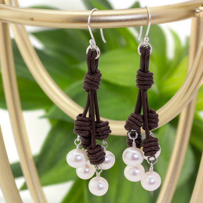 The Dancing Pearl Earrings