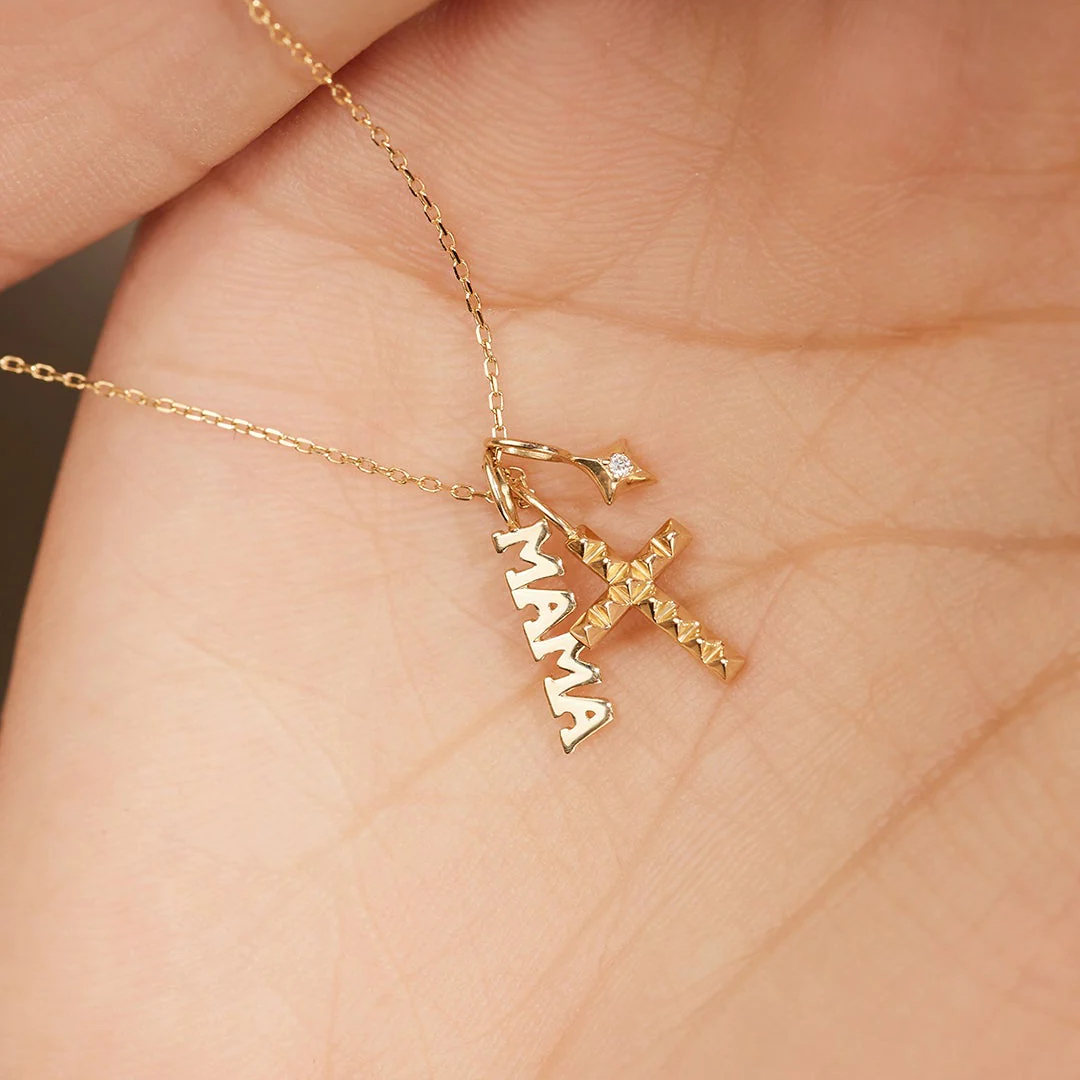 MAMA | Tiny Script Mama Pendant
