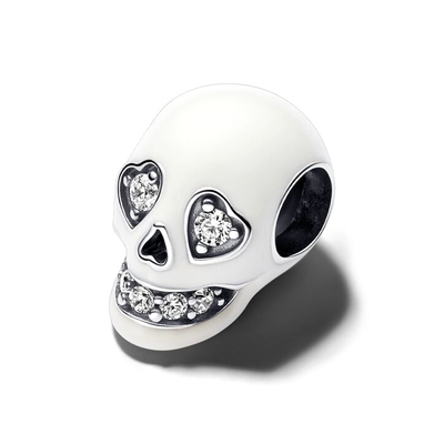 Glow-in-the-dark Sparkling Skull Charm