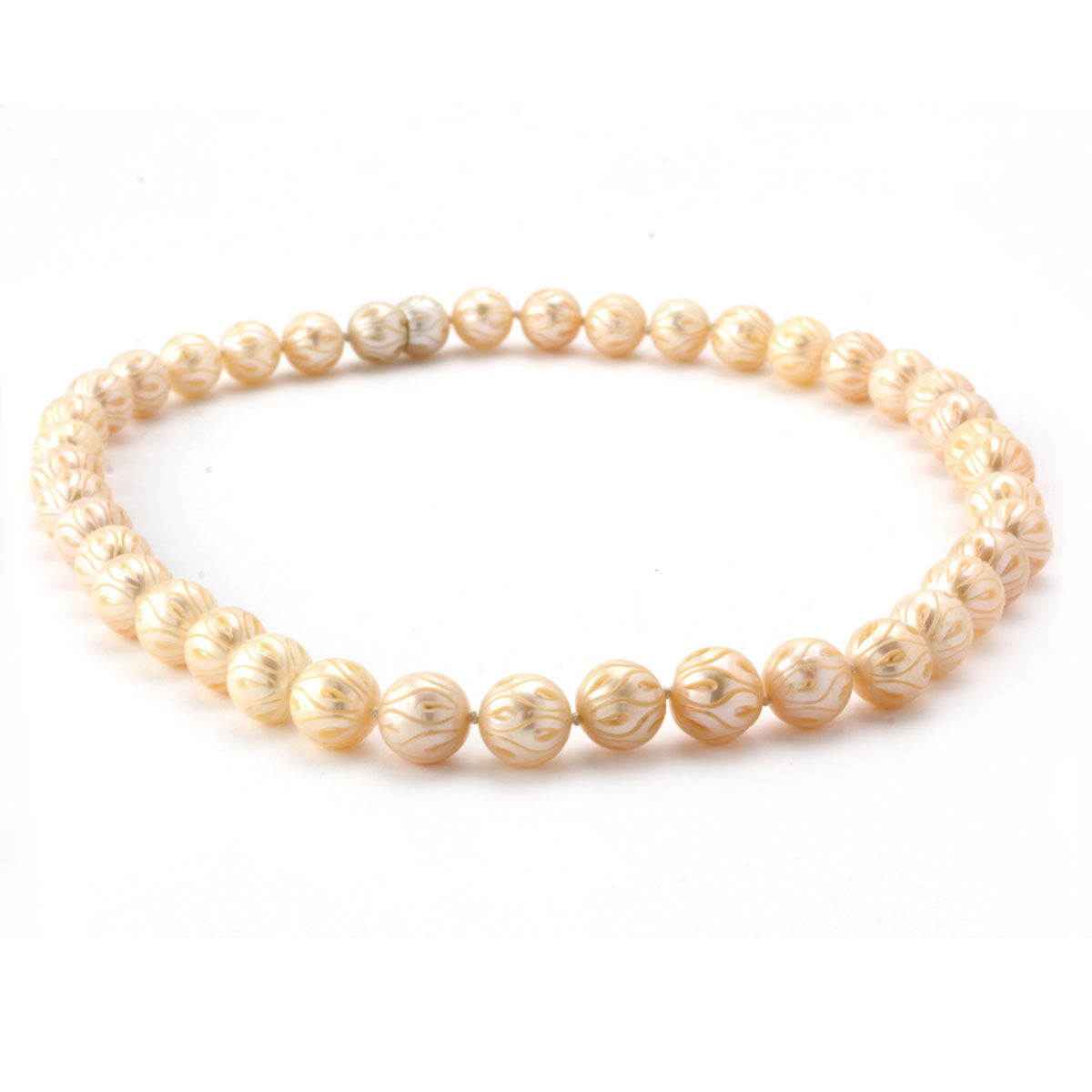Galatea Carved Peach Pearl Necklace-343725