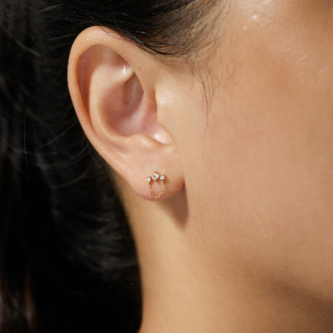 MIST | White Sapphire Drop Chain Stud Earring