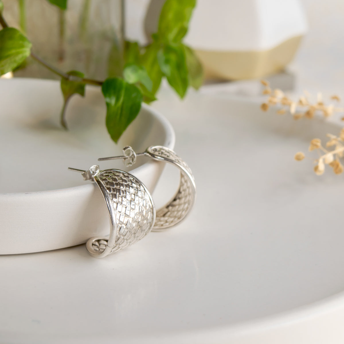 Basket Weave SS Hoops