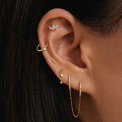 MADISON | Diamond Bar Piercing Top Earring