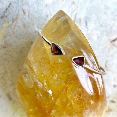 SS Garnet Bangle