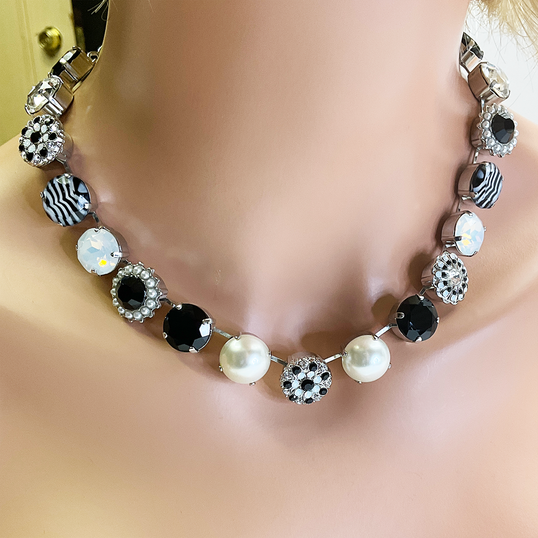 Extra Luxurious Cluster "Black Diamond" Necklace