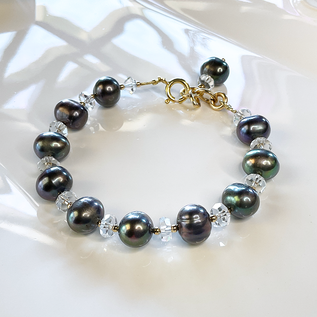 Pearl & Vintage Swarovski Crystal Bracelet