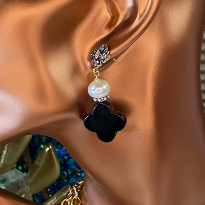 Onyx Quatrefoil & Button Pearl Earrings