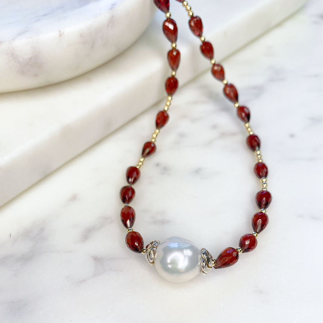 Garnet & Freshwater Pearl Necklace
