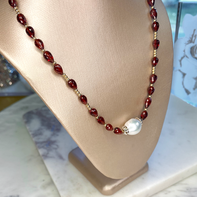 Garnet & Freshwater Pearl Necklace