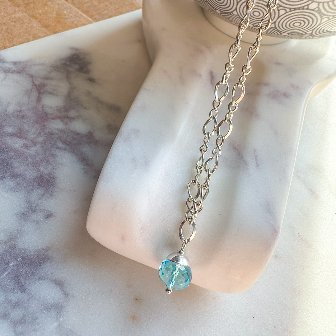 SS Chain Necklace w/ Faceted Gemstone