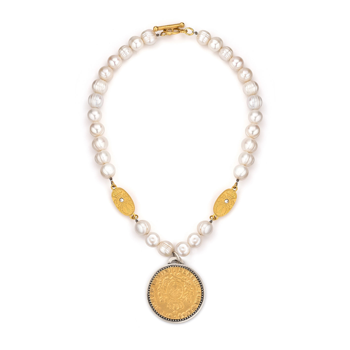 17" Freshwater Pearl Necklace with 14k Gold Medallion