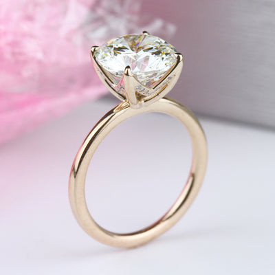 Parade 14KY Diamond Ring