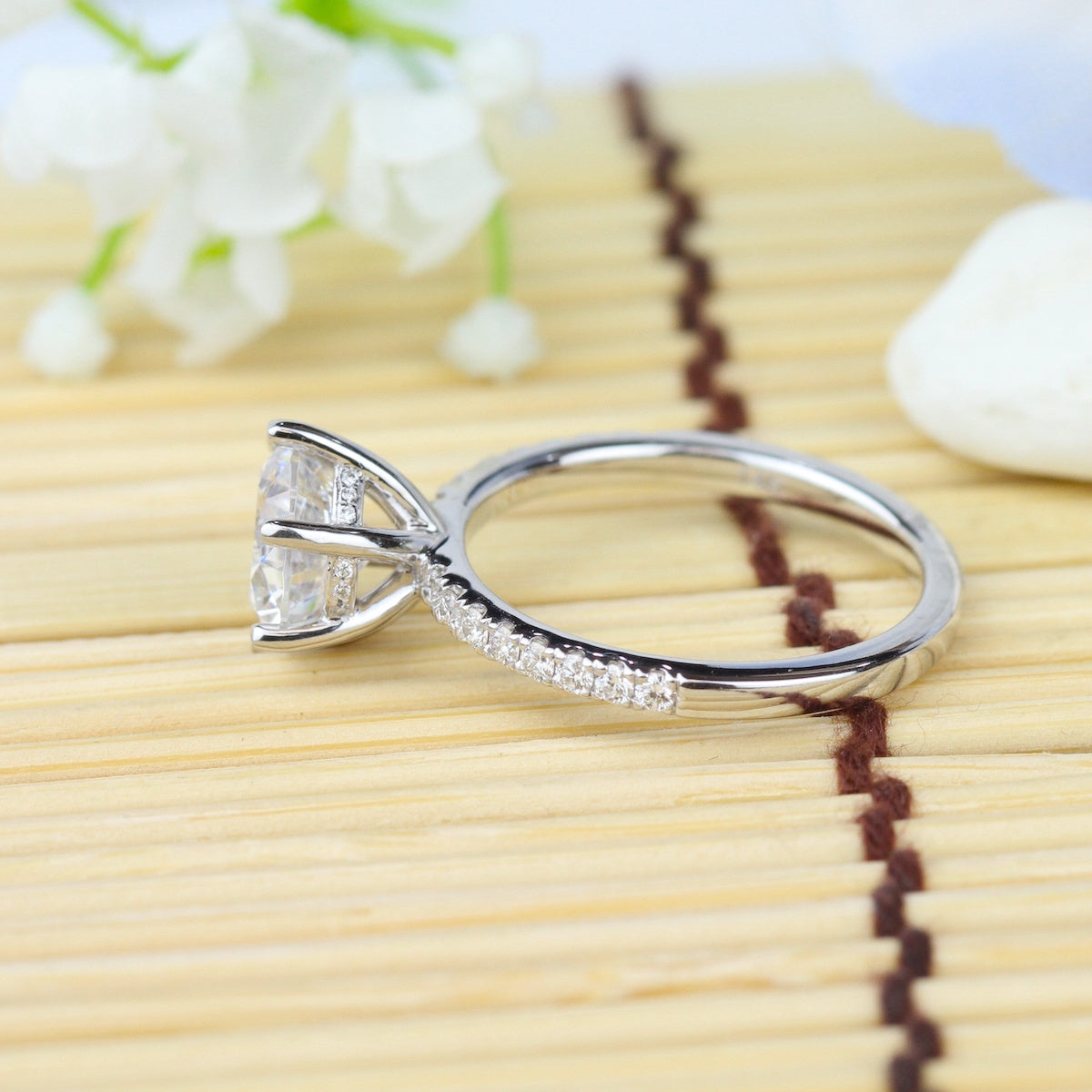 14KW 0.27CT Diamond Engagement Ring