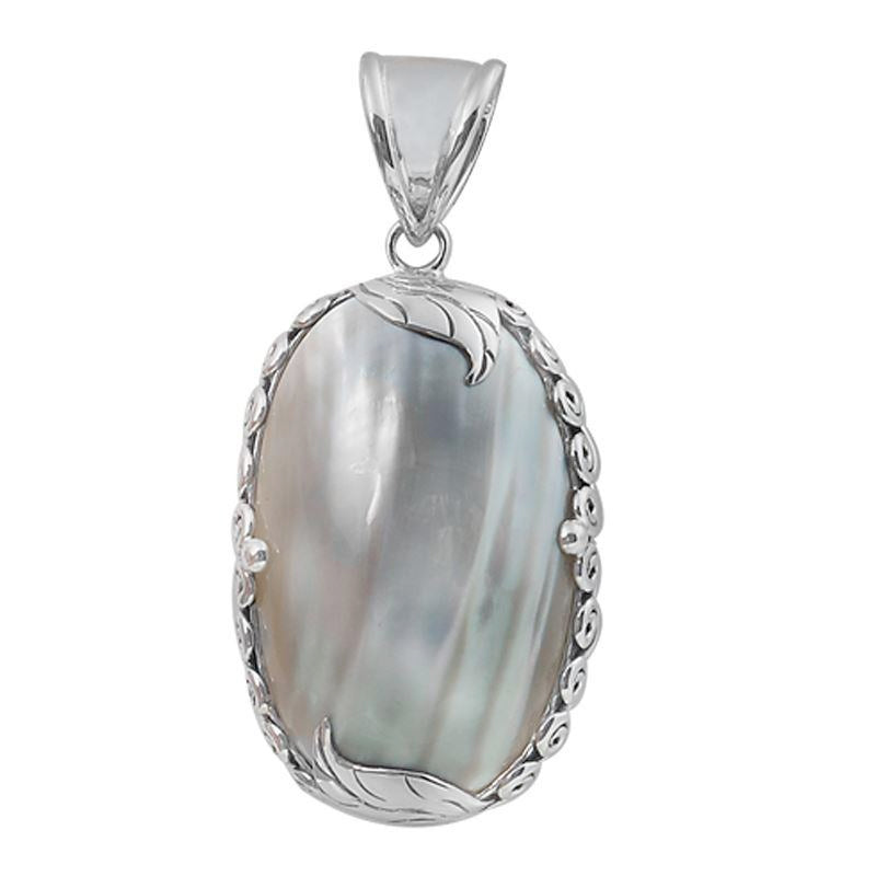 Mother of Pearl Necklace Pendnat