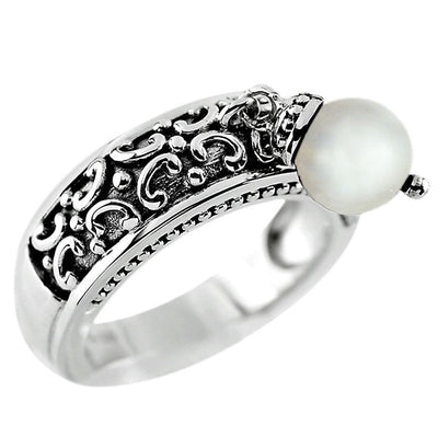 White Pearl Ring